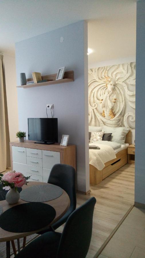 Loli Apartman Miskolc Ngoại thất bức ảnh