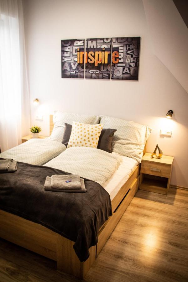 Loli Apartman Miskolc Ngoại thất bức ảnh