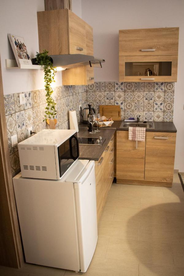 Loli Apartman Miskolc Ngoại thất bức ảnh
